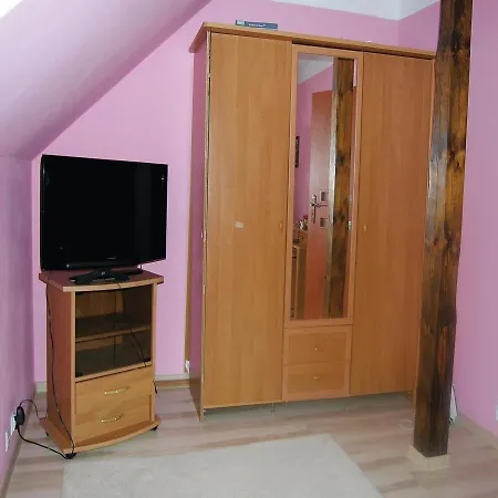 Apartamento Three-bedroom In *