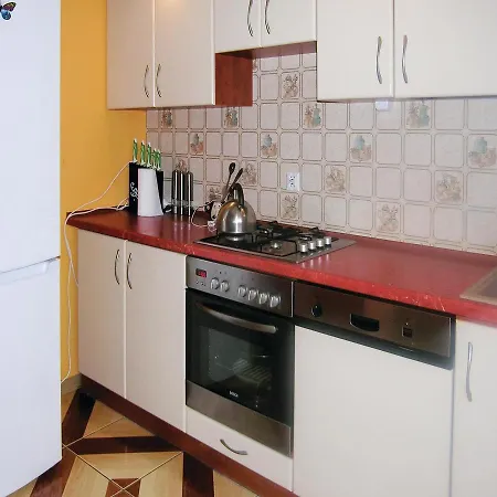 Apartamento Three-bedroom In *